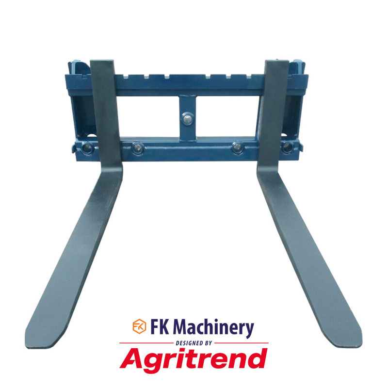 Pallet fork set with 5 x bale spike bushes for tractor loader 2500kg lift