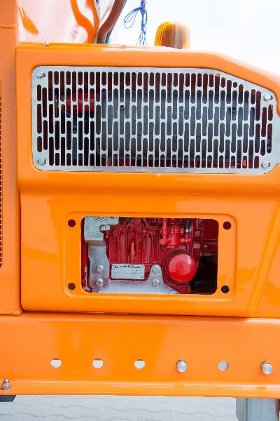 higway-gritter-engine