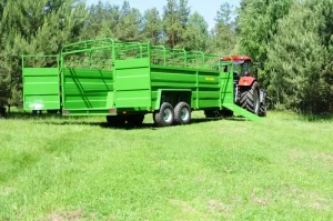 Pronar T046-2 Double Axle Cattle and Livestock Trailer with Hydraulic Drop-Down Floor
