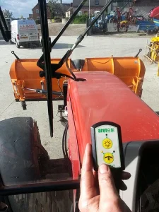 Hydraulic Angling V-Plough Snow Plough for Tractor Mount on Front Linkage